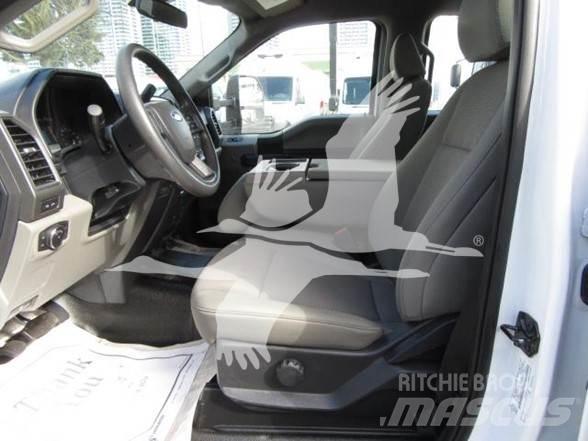 Ford F550 Camion ribaltabili
