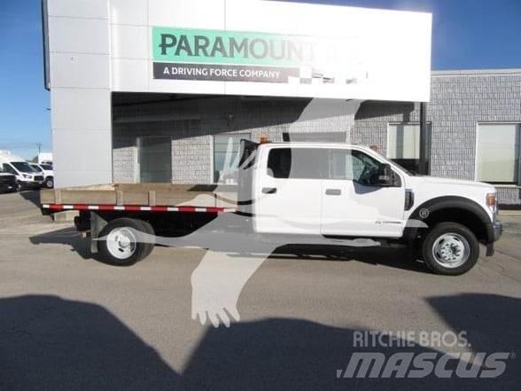 Ford F550 Camion con sponde ribaltabili