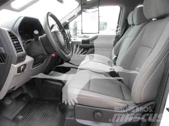 Ford F550 Costruzioni - Altro