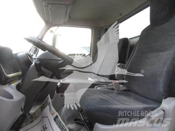 Hino 195 Costruzioni - Altro