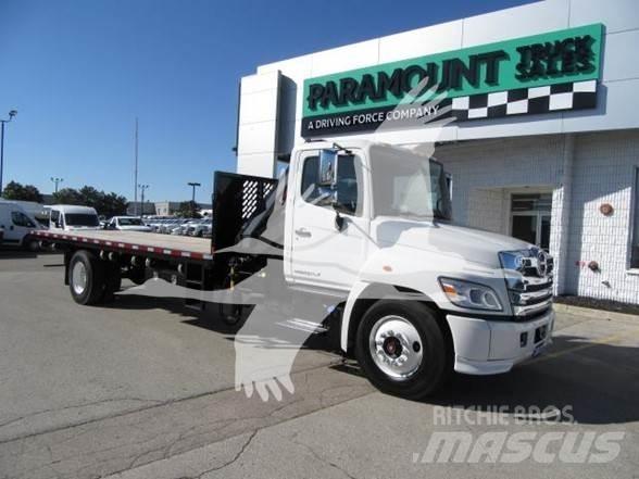 Hino L7 Camion con sponde ribaltabili