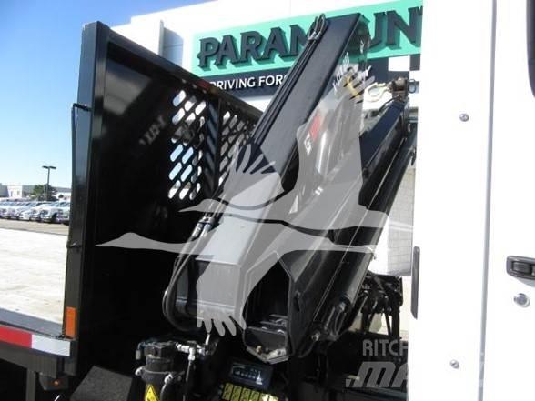 Hino L7 Camion con sponde ribaltabili