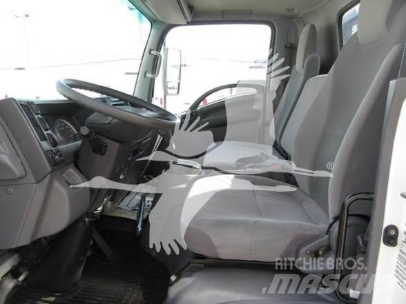 Isuzu NRR Camion con sponde ribaltabili