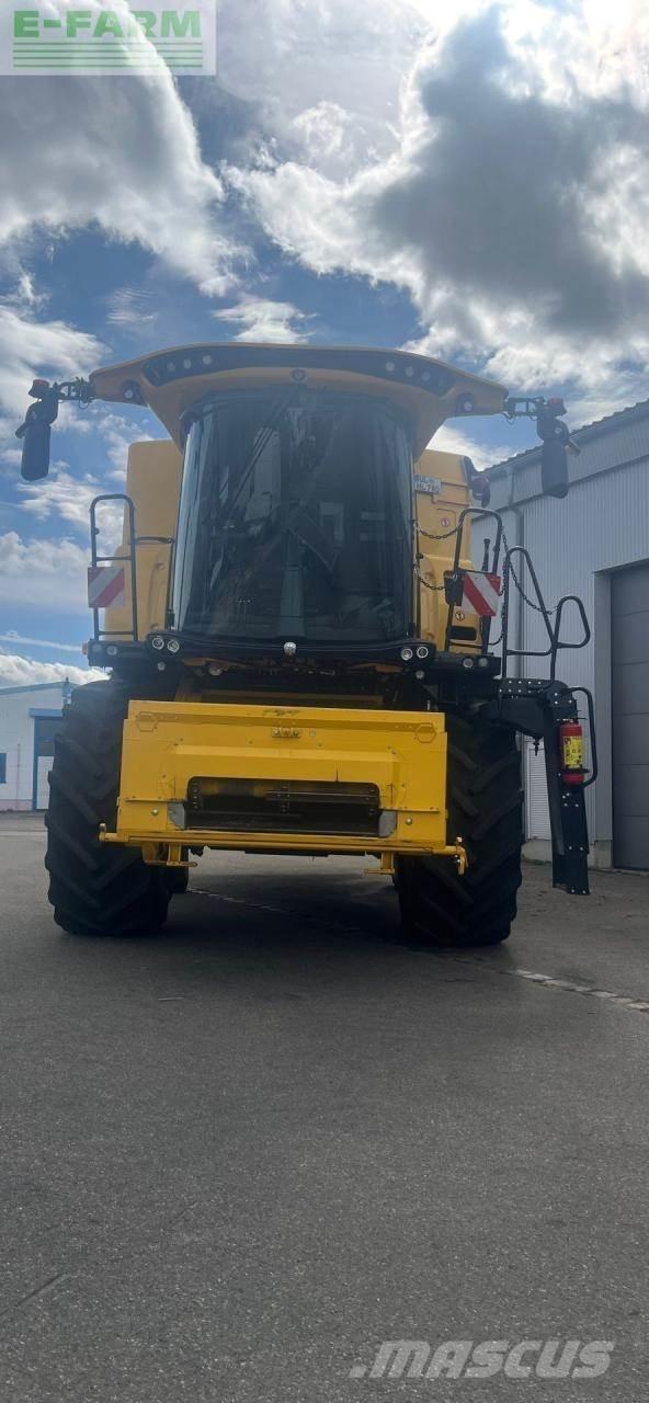 New Holland CX7.80 Mietitrebbiatrici