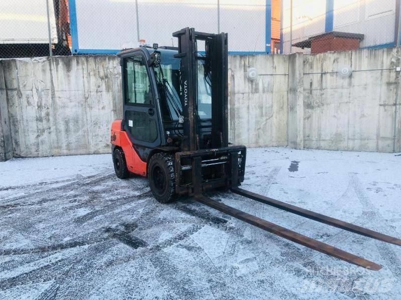 Toyota 52-8 FD JF 35 Carrelli elevatori diesel