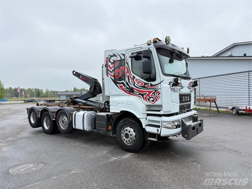Sisu R500 E13M 8x4 Camion con gancio di sollevamento