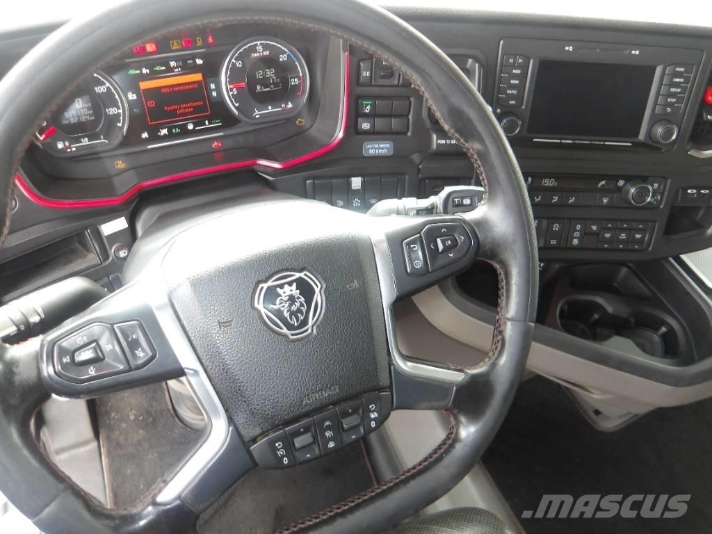 Scania R580 6x2 Camion con gancio di sollevamento