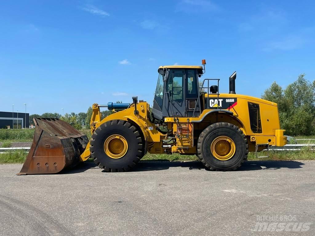 CAT 966H Pale gommate