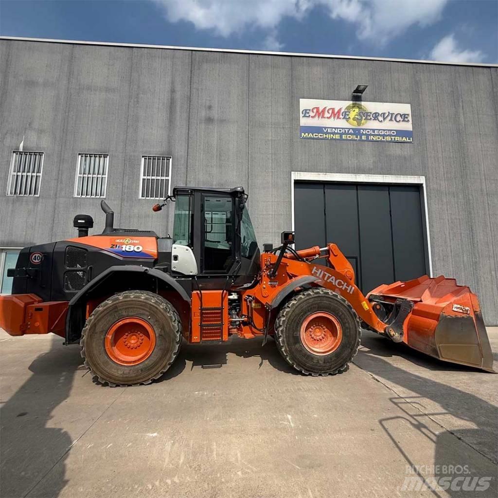 Hitachi ZW180-6 Pale gommate