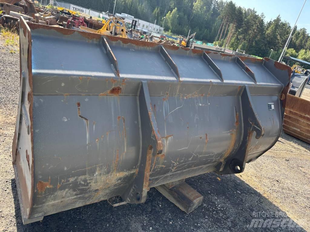 Volvo L 30 GS Pale gommate