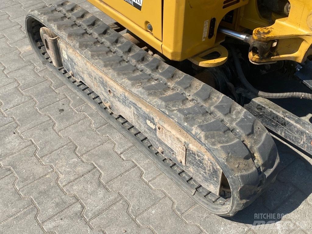 CAT 301.8 Miniescavatori