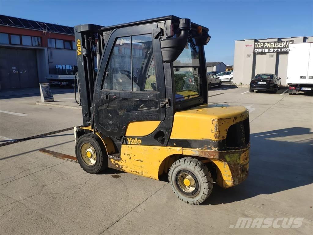 Yale GDP35VX Carrelli elevatori diesel
