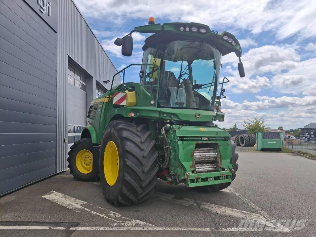 John Deere 7300 i Trince semoventi
