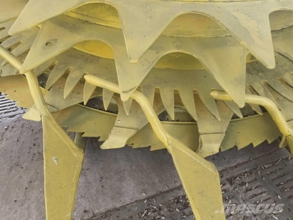 John Deere 7300 i Trince semoventi