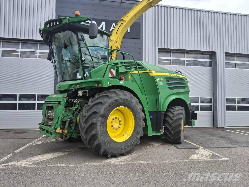 John Deere 7300 i Trince semoventi