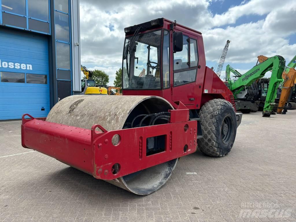 Bomag BW 213 D H-3 Rulli monotamburo