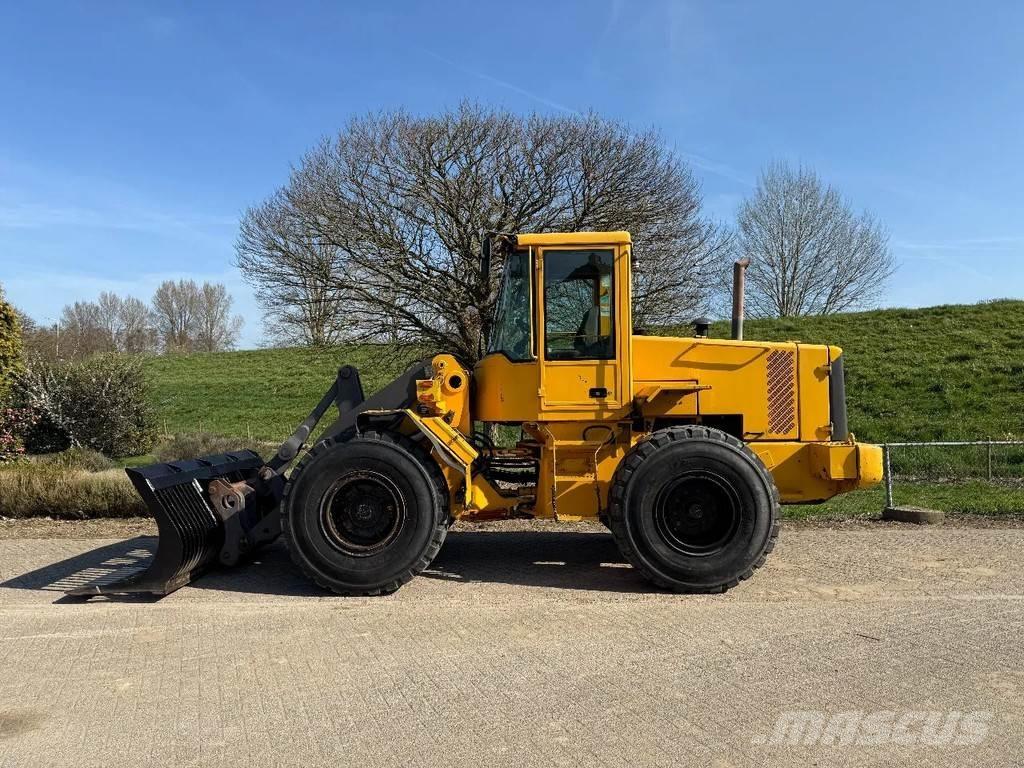 Volvo L70D Pale gommate