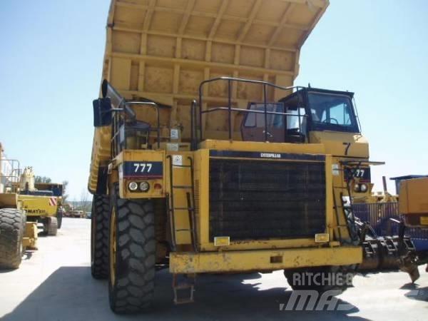 CAT 777 Dumper a telaio rigido
