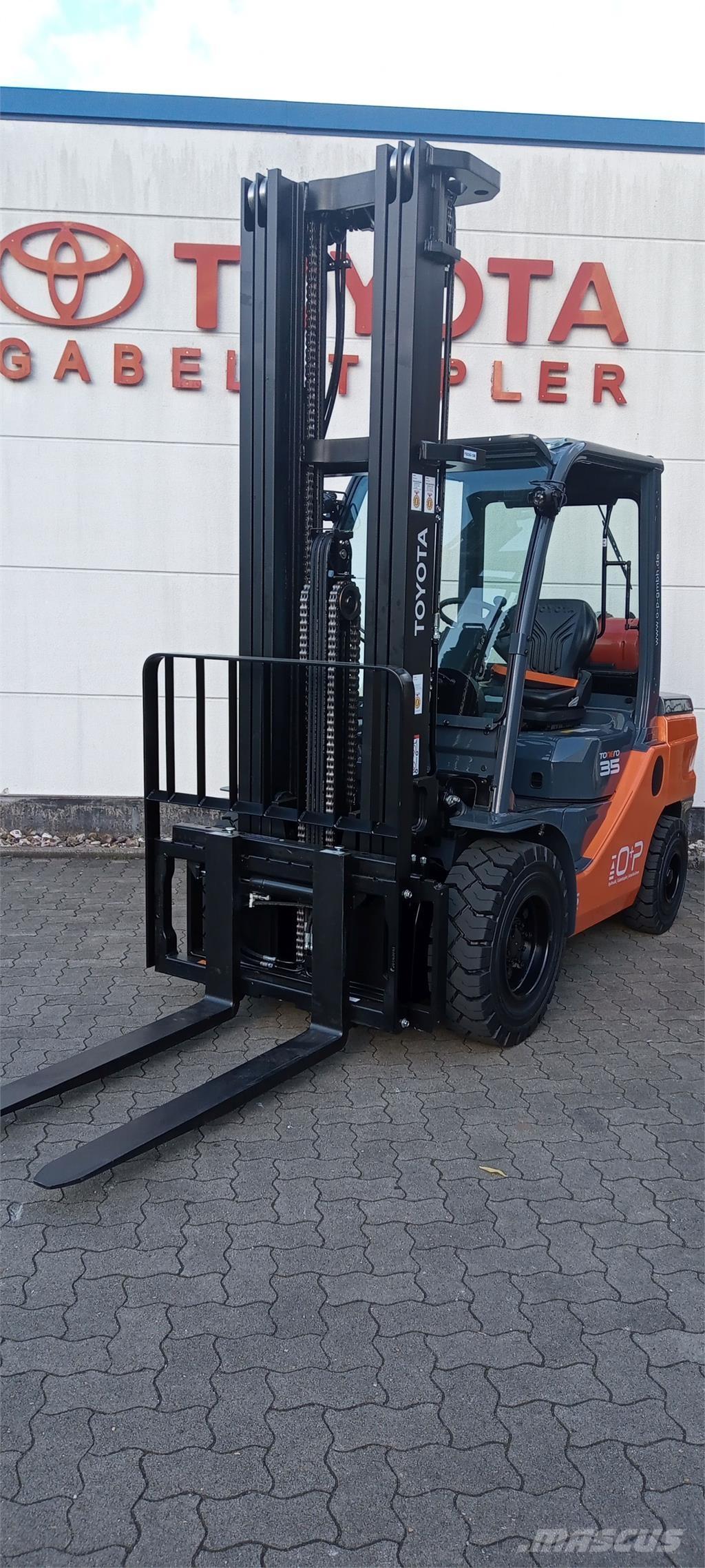 Toyota 02-8FGJF35 Carrelli elevatori GPL