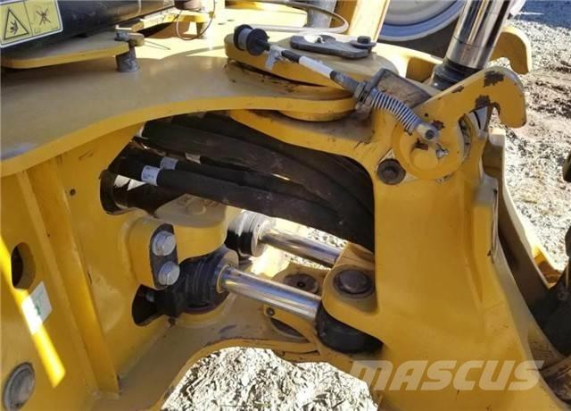 CAT 416 F Terne