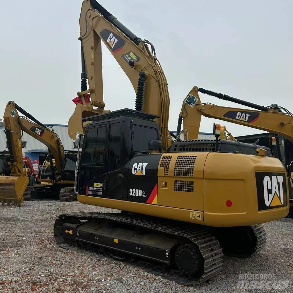 CAT 320 D L Escavatori cingolati