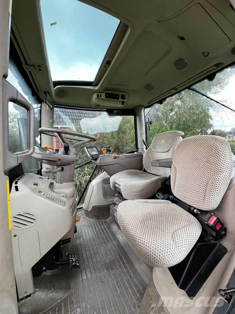 John Deere 6110 R Trattori