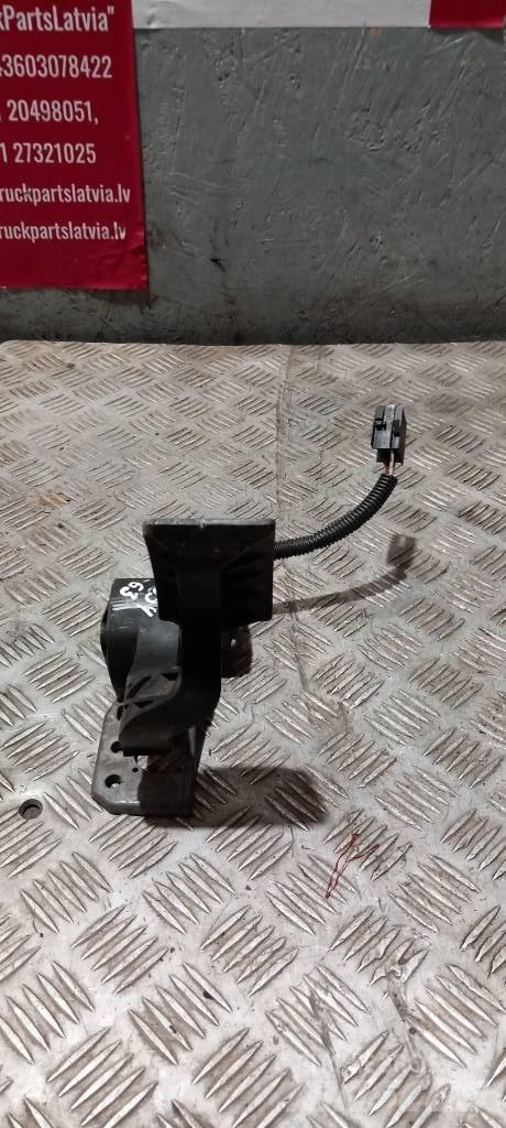 Volvo FH 12  3175130 Cabine e interni