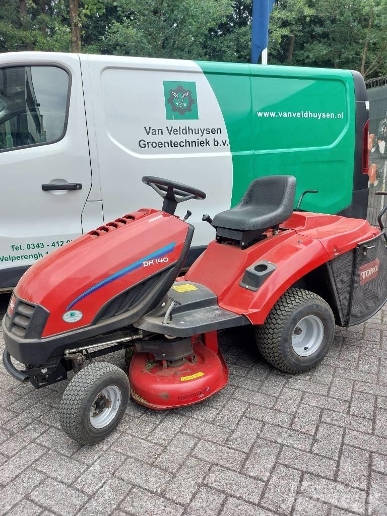 Toro zitmaaier DH140 Trattorini tagliaerba