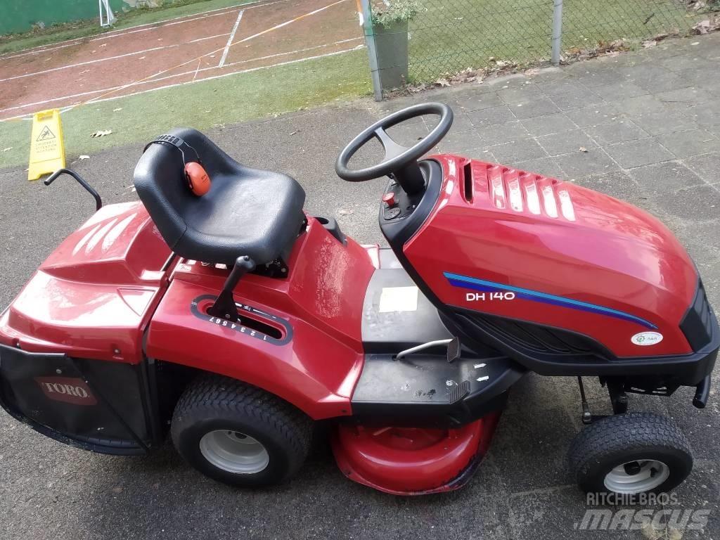 Toro zitmaaier DH140 Trattorini tagliaerba