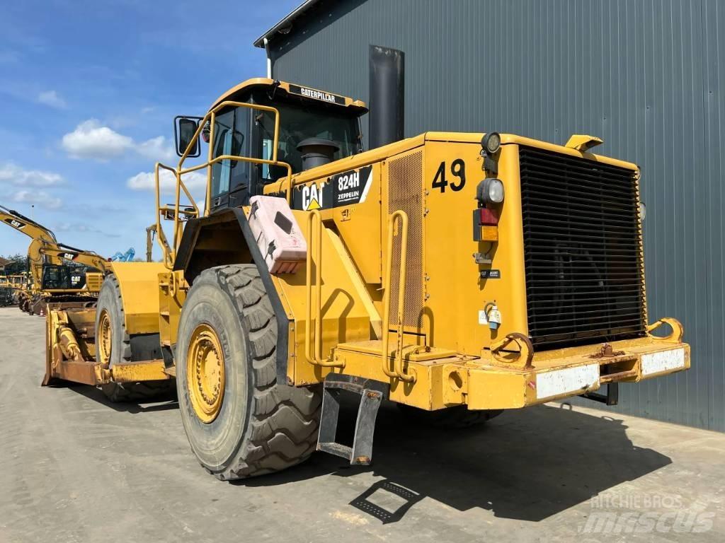 CAT 824H Dozer gommati