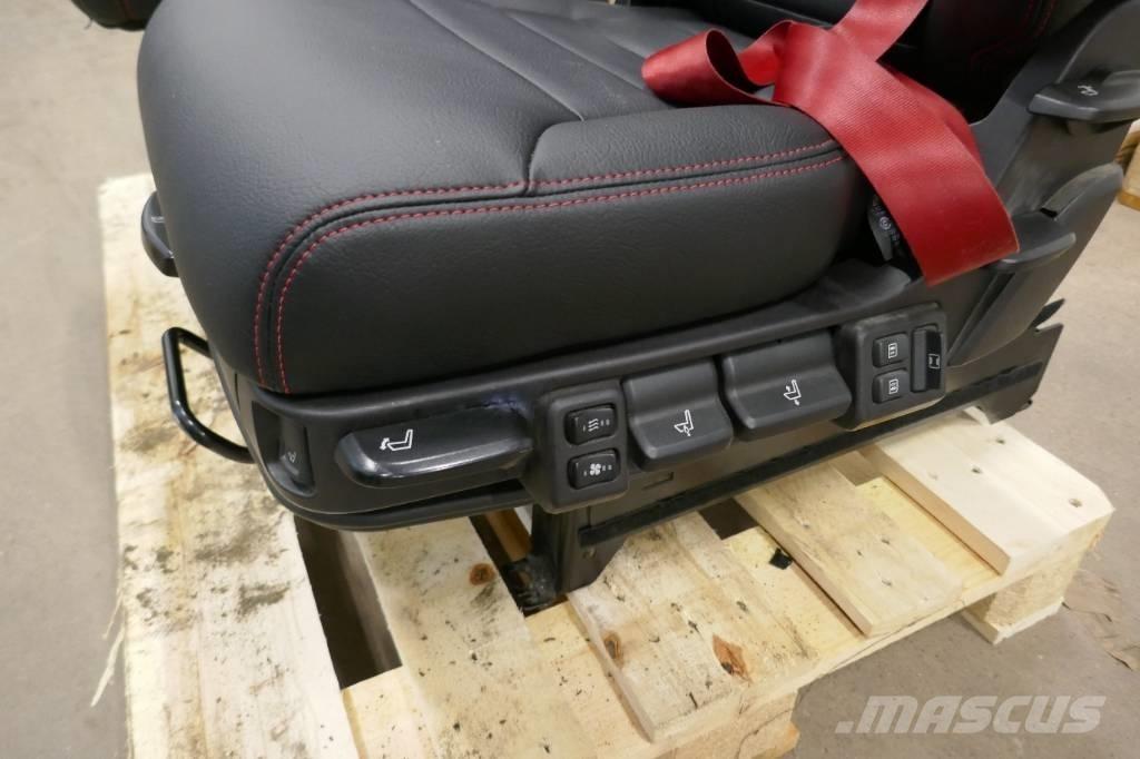 Scania R 500 CB Cabine e interni