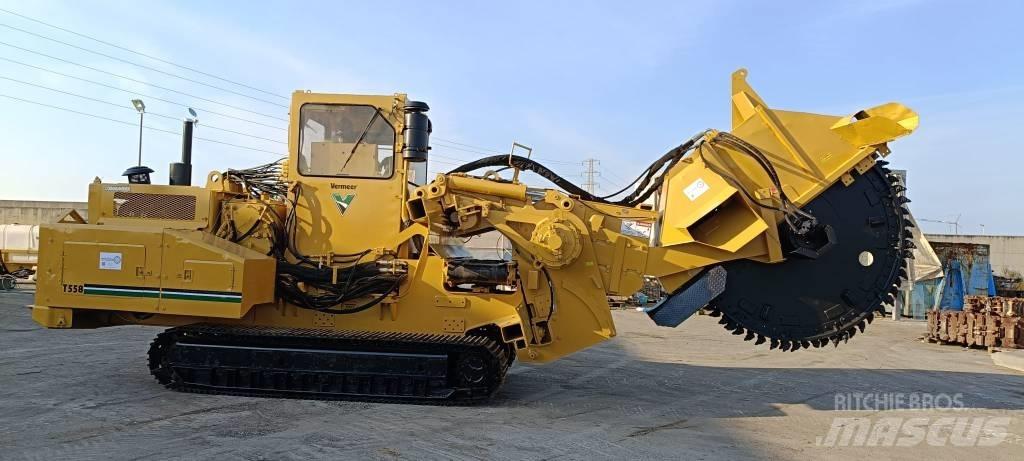 Vermeer T558 II Scavafossi