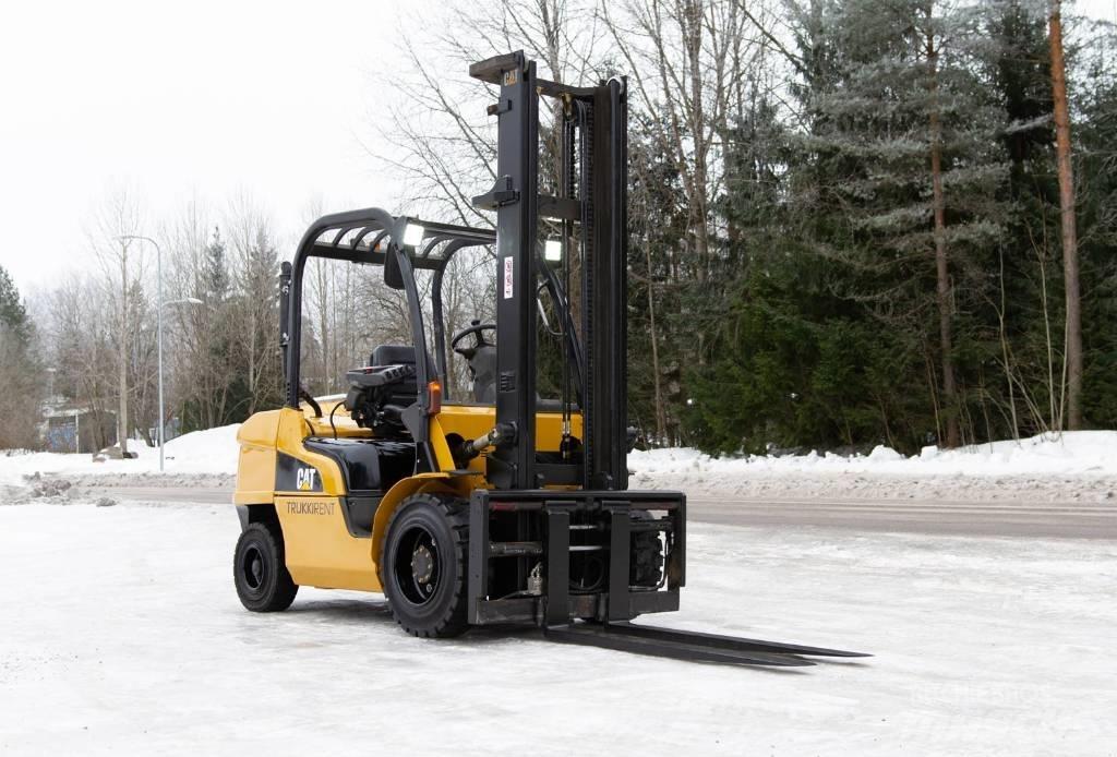CAT DP 35 N Carrelli elevatori diesel