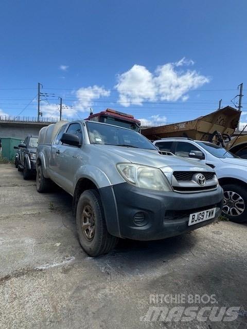 Toyota Hilux Pick up/Fiancata ribaltabile