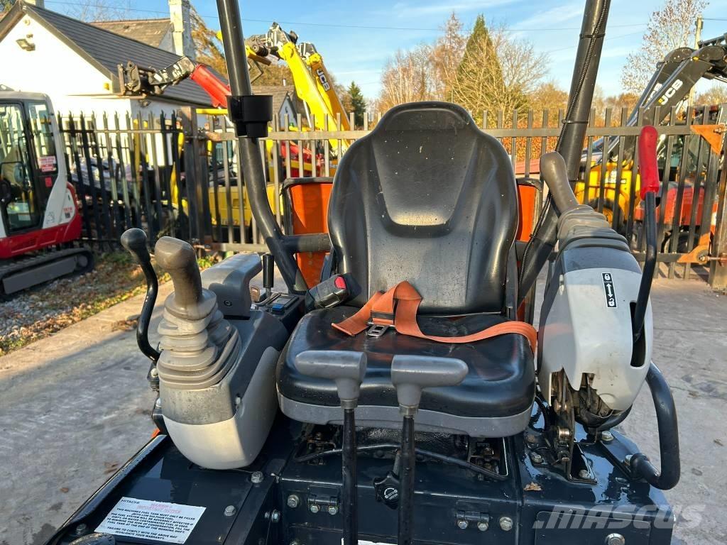 Hitachi ZX 19 U-6 Miniescavatori