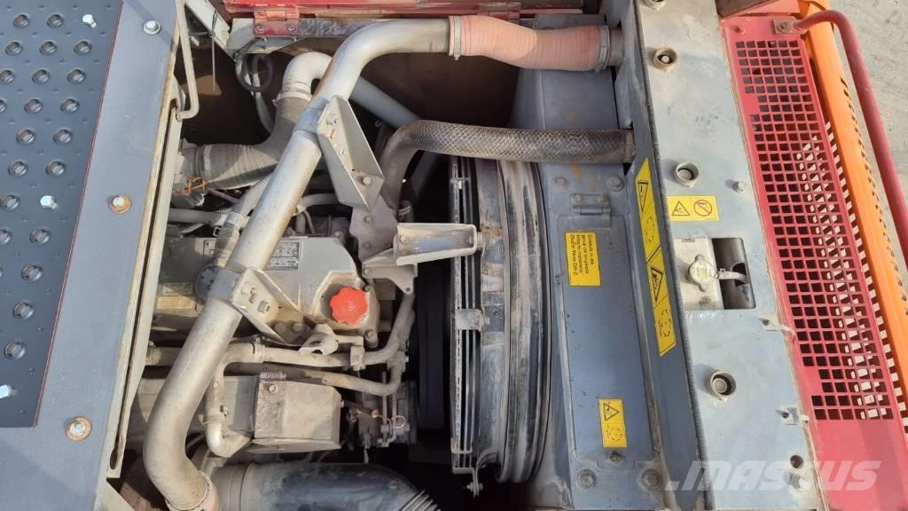 Hitachi ZX 350 LC-5B Escavatori cingolati