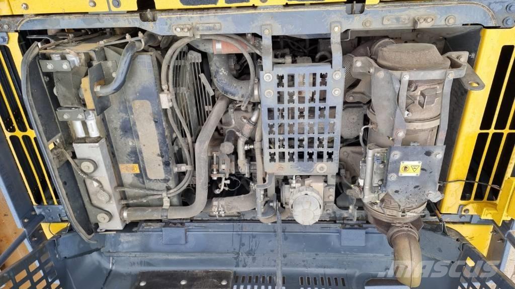 Komatsu PC 210 LC-10 Escavatori cingolati