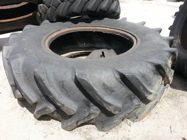  Pneu 16.9R28 Pneumatici, ruote e cerchioni