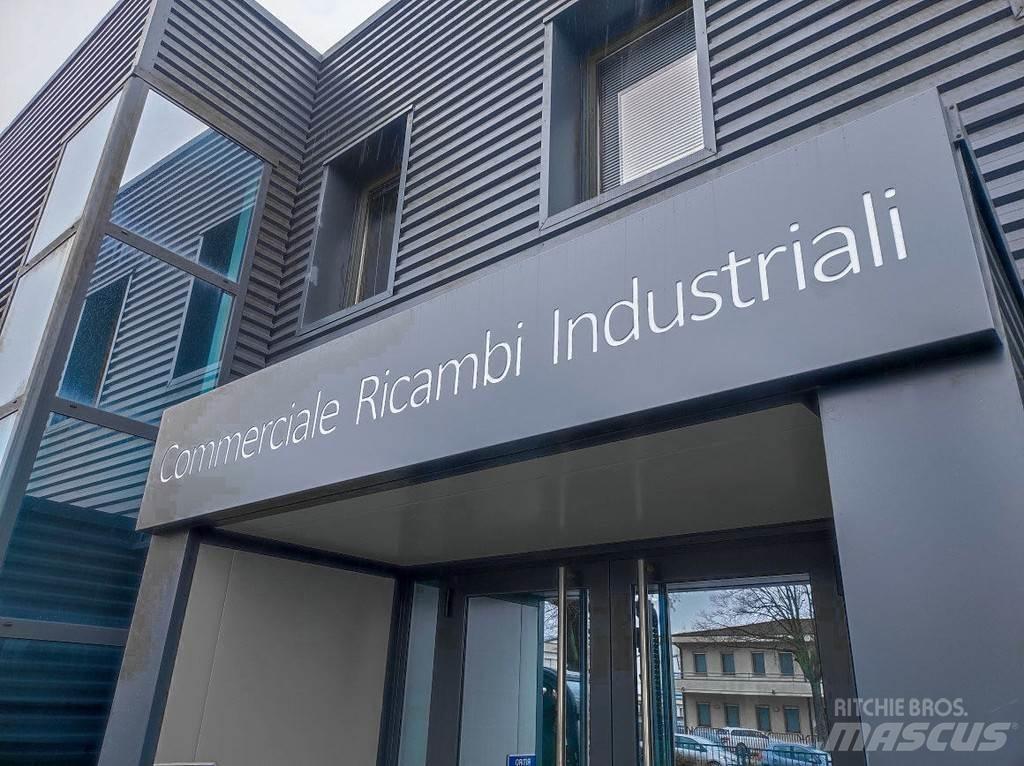 Iveco TURBOTECH Cabine e interni