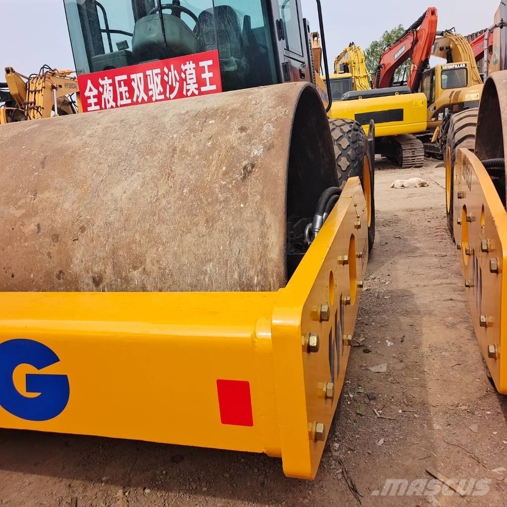 XCMG XS143J Rulli monotamburo