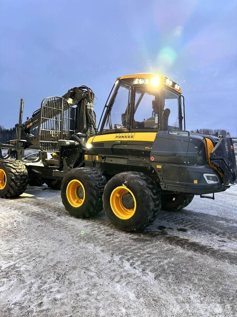 Ponsse elk Forwarder