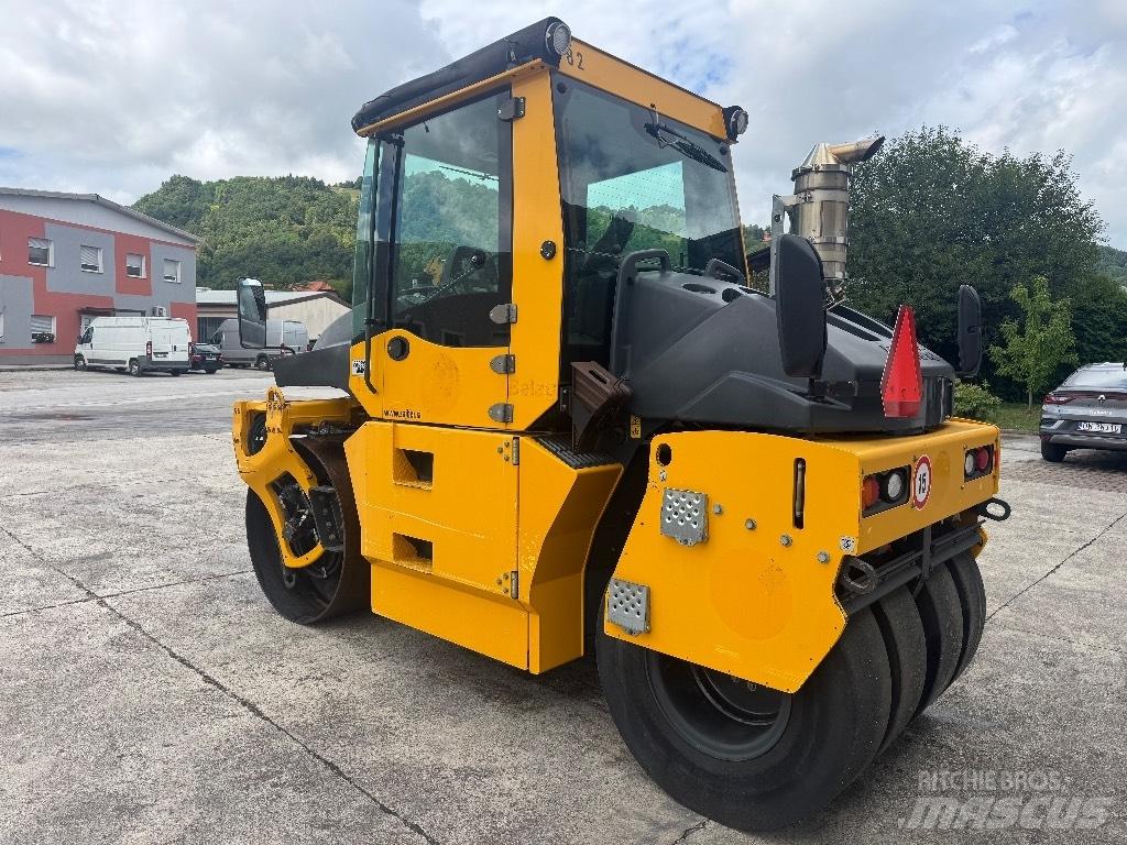 Bomag BW 154 ACP Rulli gommati