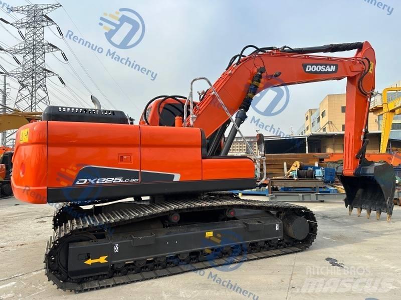 Doosan DX 225 LC-9C Escavatori cingolati
