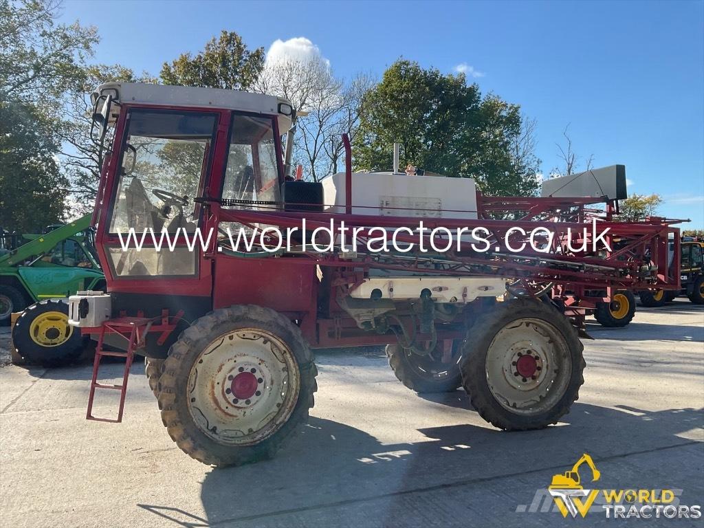 BATEMAN 2001 HI LO Irroratrici semoventi