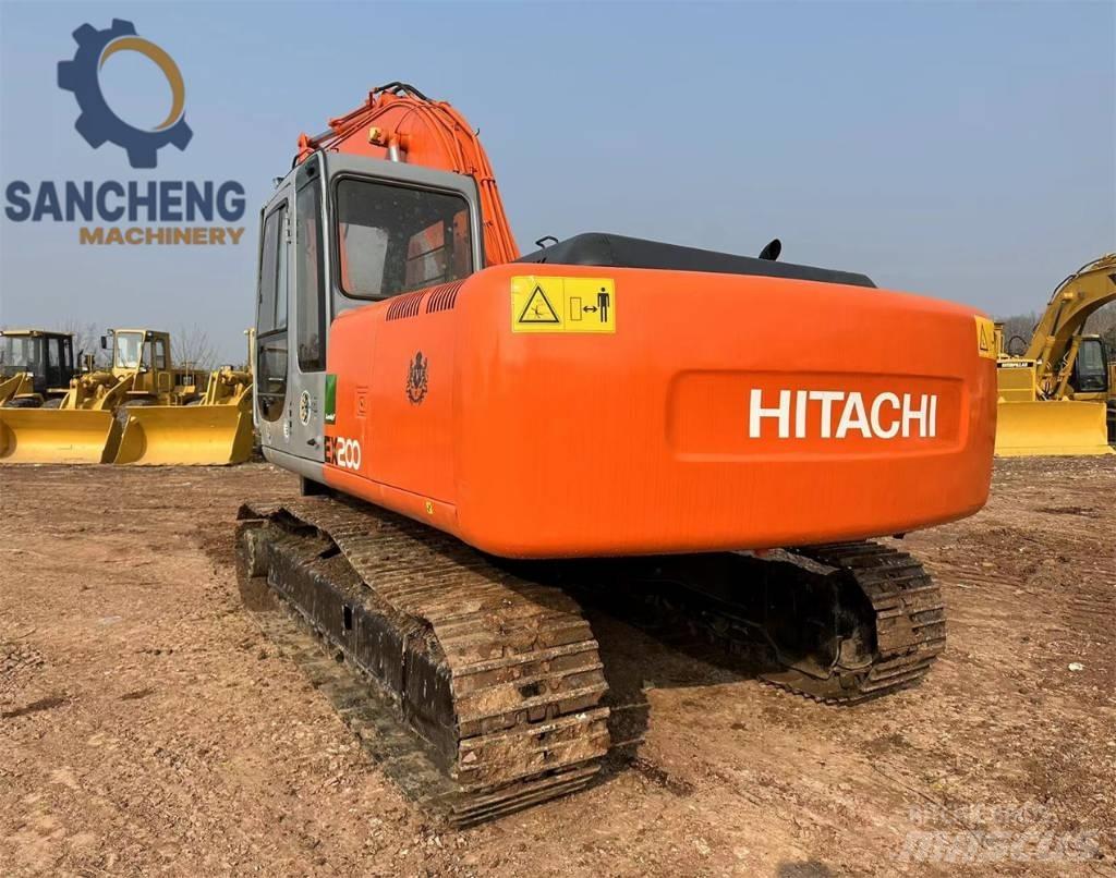 Hitachi EX 200 Escavatori cingolati