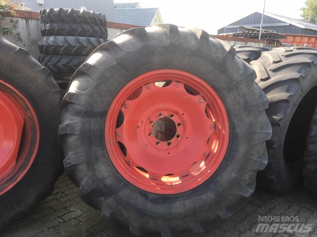 Taurus 20.8 R 38 Pneumatici, ruote e cerchioni