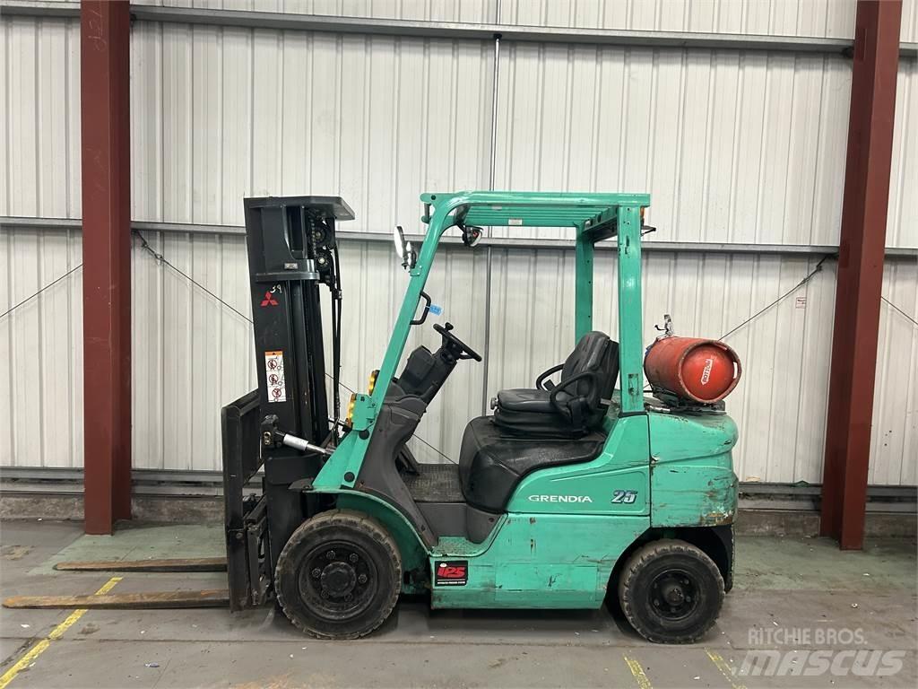 Mitsubishi FG25NT Carrelli elevatori GPL