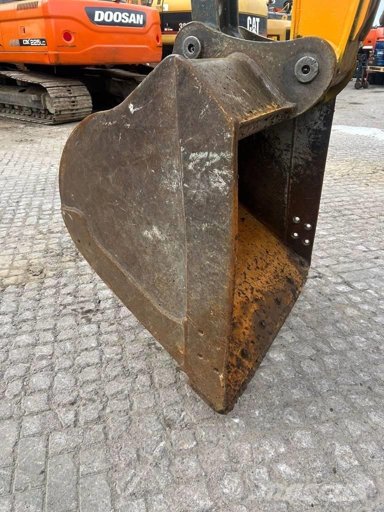 Hyundai 140W-9A Escavatori gommati