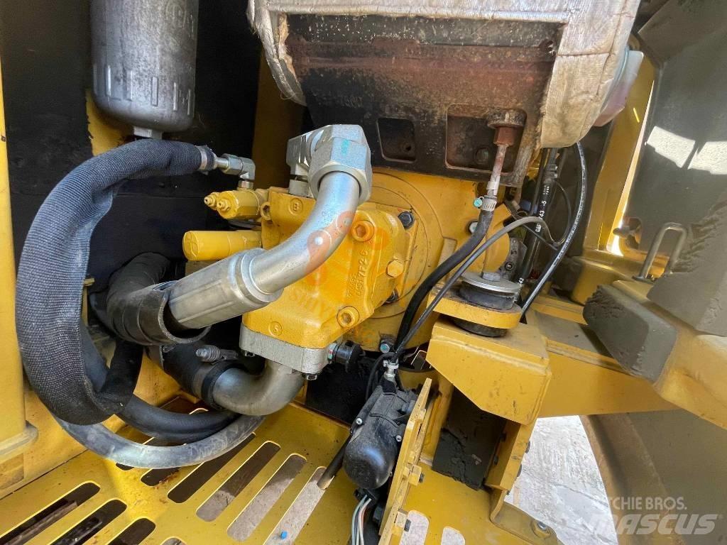 CAT 305.5 E 2 Miniescavatori