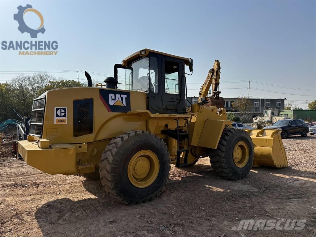 CAT 966 G Pale gommate